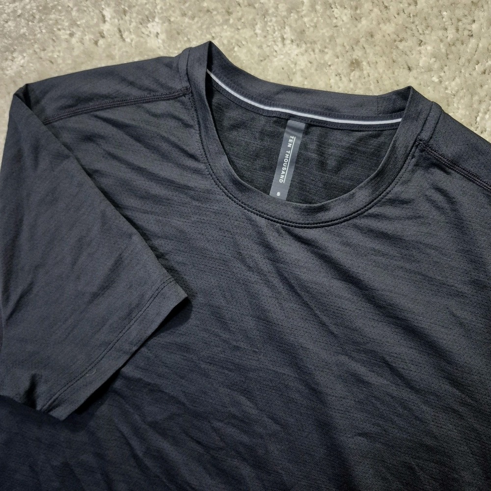 Ten Thousand Interval T Shirt Mens Small Black Performance Outdoor Gym Running